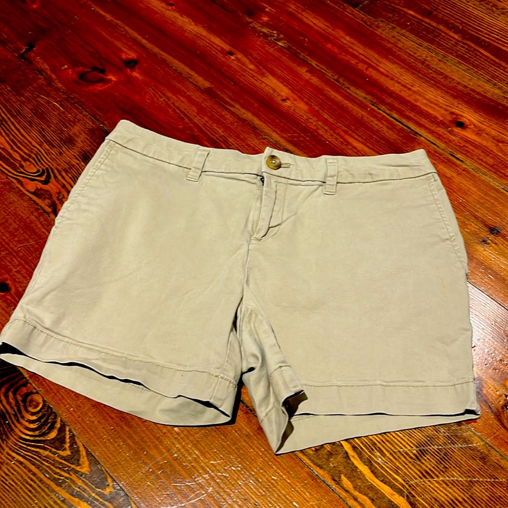 Faded glory khaki short shorts